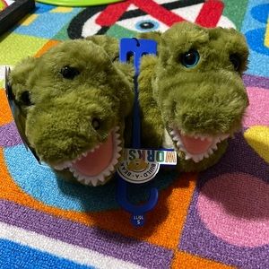 BUILD A BEAR WORKSHOP CHARACTER SLIPPERS DINO